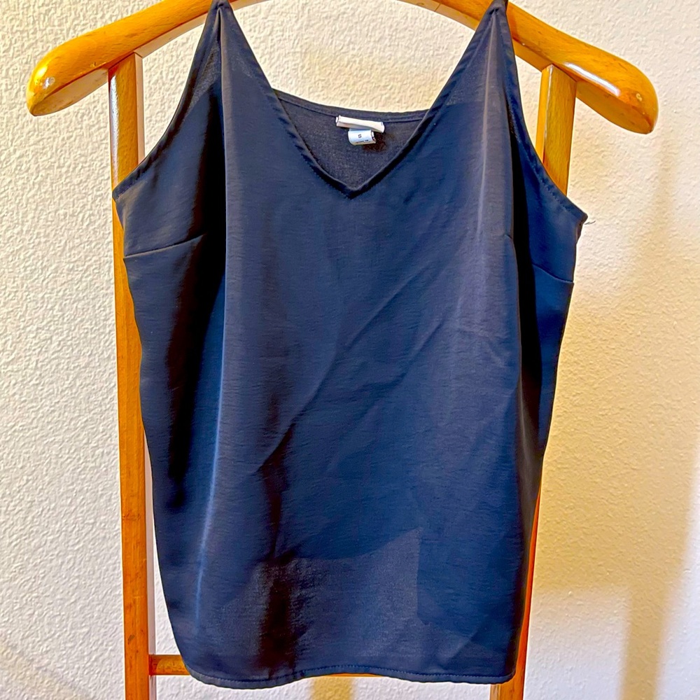 black loose fit dressy tank 🖤